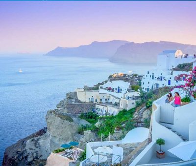 Here’s How Fast and Far a Sneeze Can Carry Contagious Germs