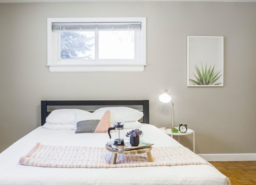 Interior Enthusiast – Minimalism + Contemporary Style by Danille
