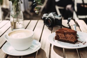 Breakfast with coffee and chocolate cake can make an idea come up