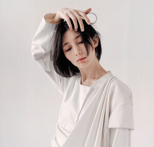 My Travel Blog Author