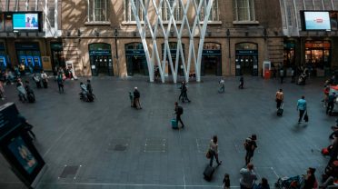 The atmosphere of the train station when the holiday season arrives
